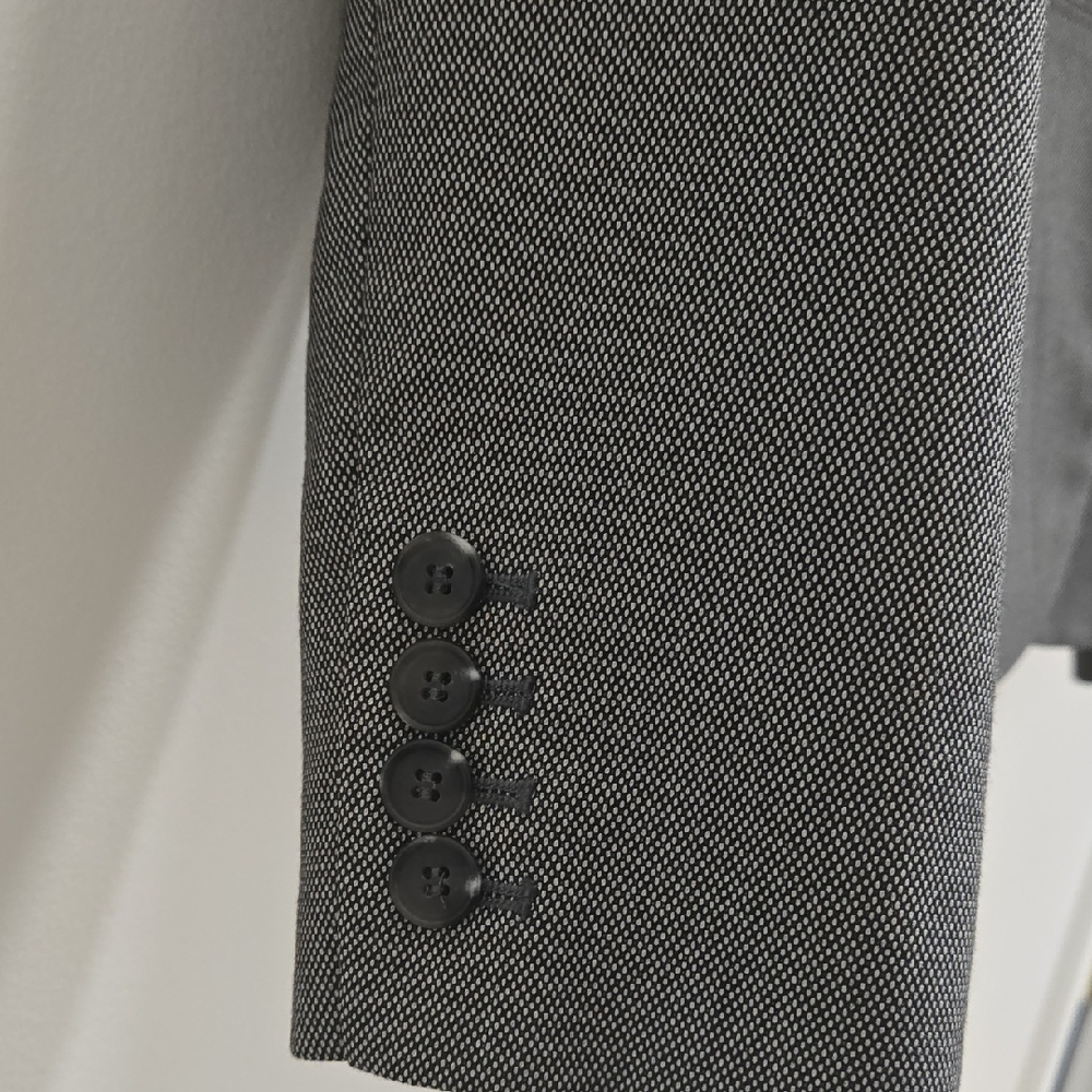 Jones New York Gray Blazer Professional Business Attire - Picture 8 of 11
